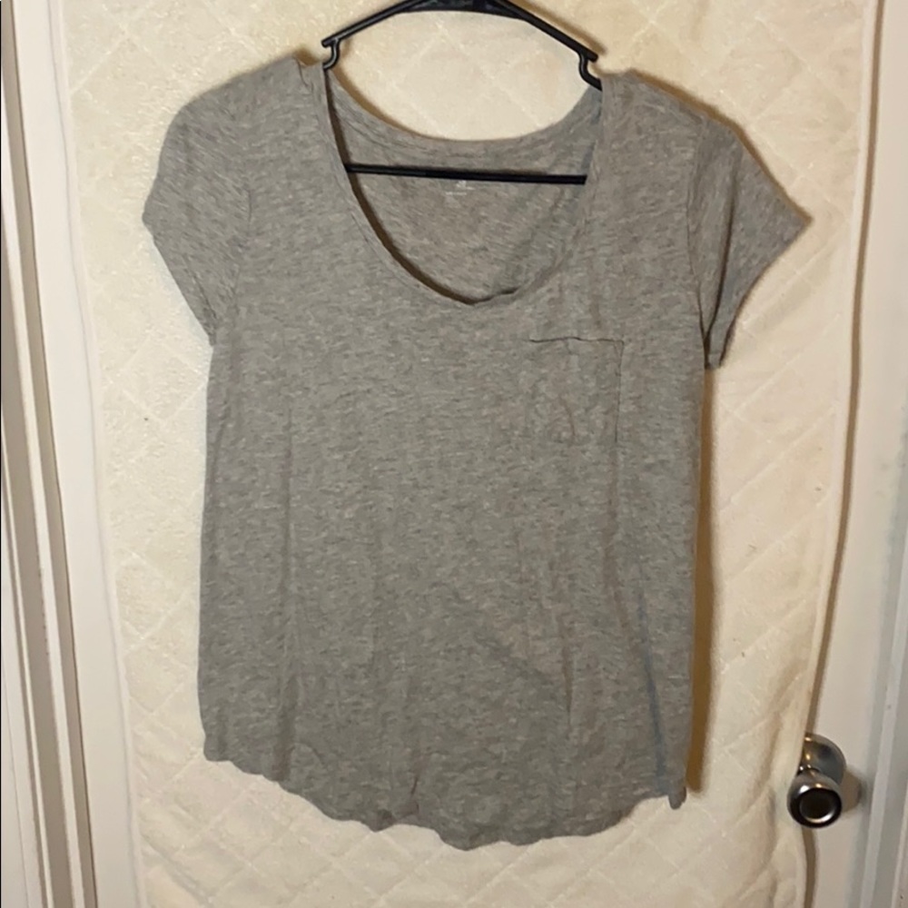 Gap Basic Tee